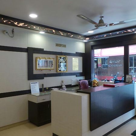 Manjusri Paradise Hotel Bengaluru Zewnętrze zdjęcie