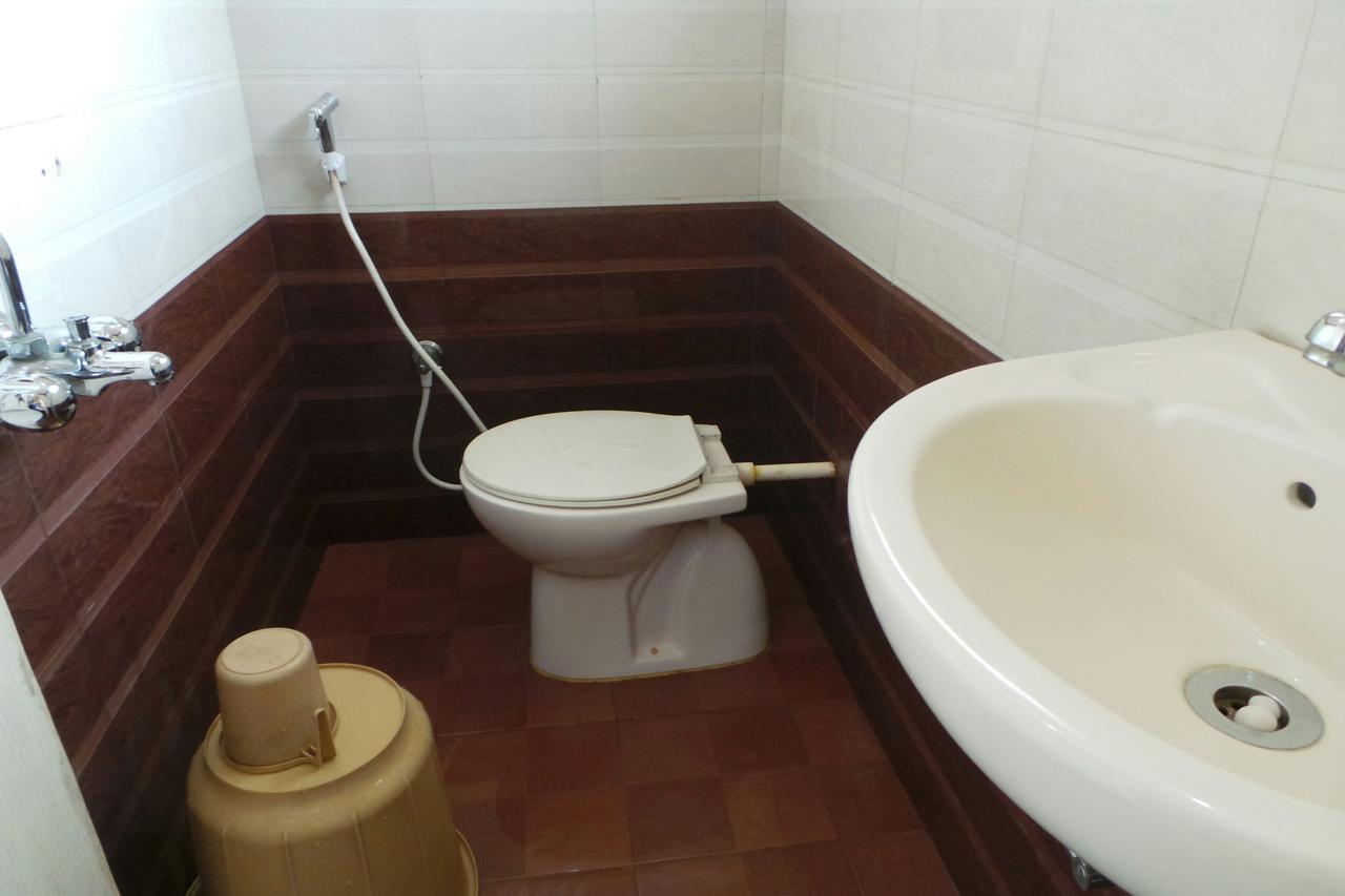 Manjusri Paradise Hotel Bengaluru Zewnętrze zdjęcie